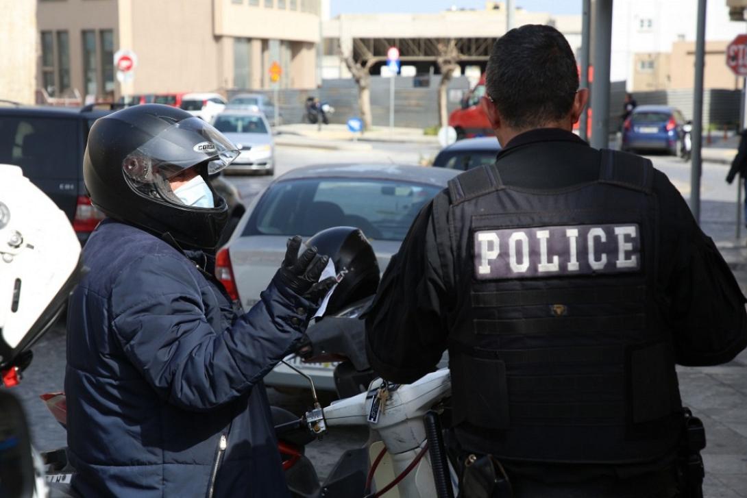 έλεγχοι κορωνοϊός