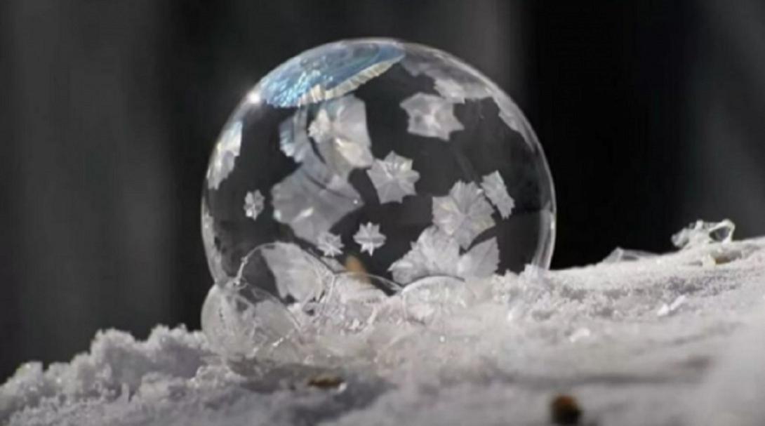 παγωμενη φουσκα