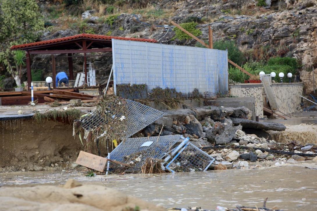 Τεράστιες οι καταστροφές από την κακοκαιρία.