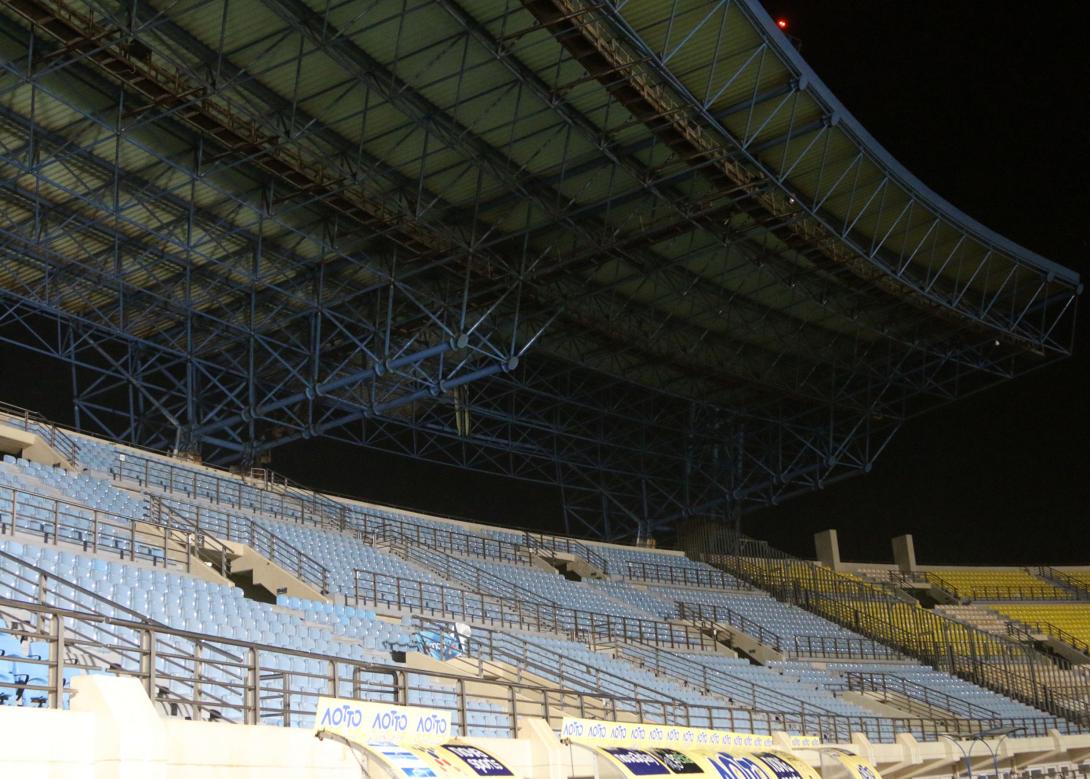 στεγαστρο, παγκρητιο σταδιο