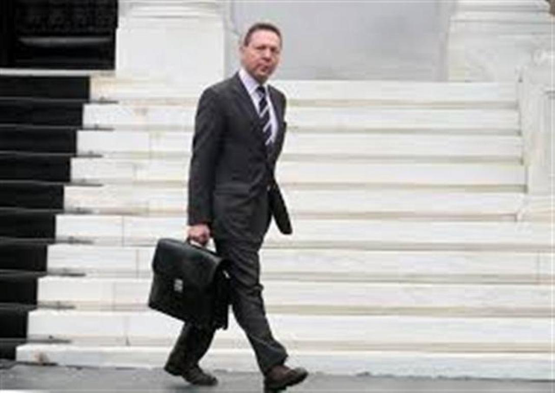 Χρειάζεται ψήφος για το συμφέρον και το καλό της χώρας κι οχι ψήφος οργής, λέει ο Γιάννης Στουρνάρας