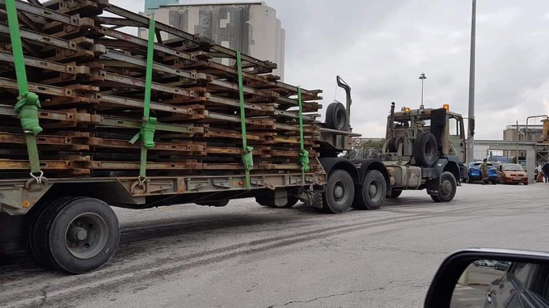 στρατιωτική γέφυρα