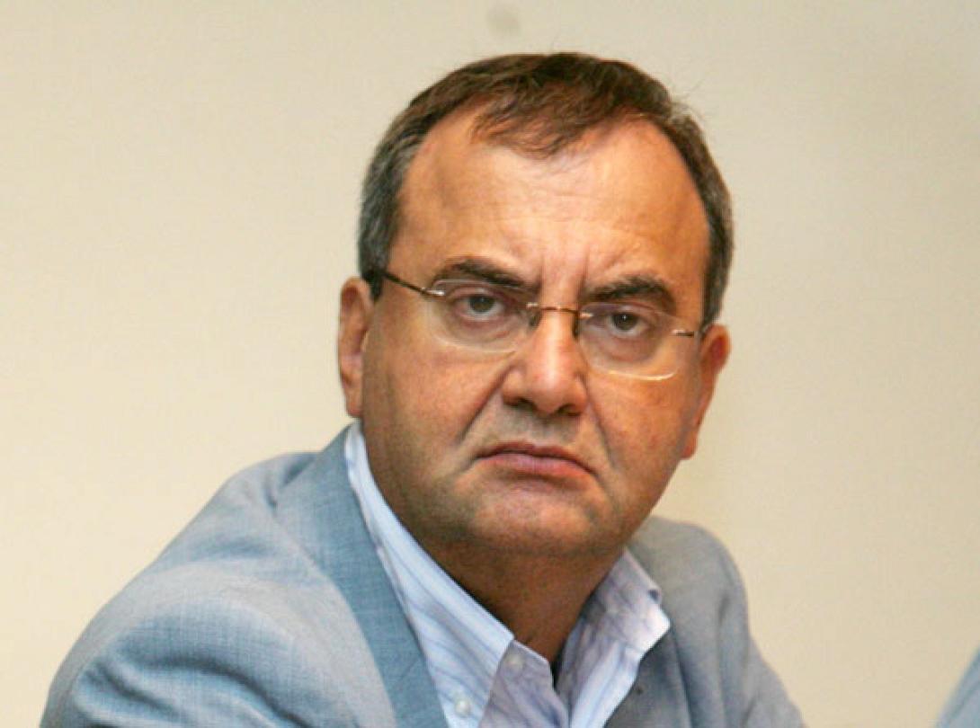 στρατούλης