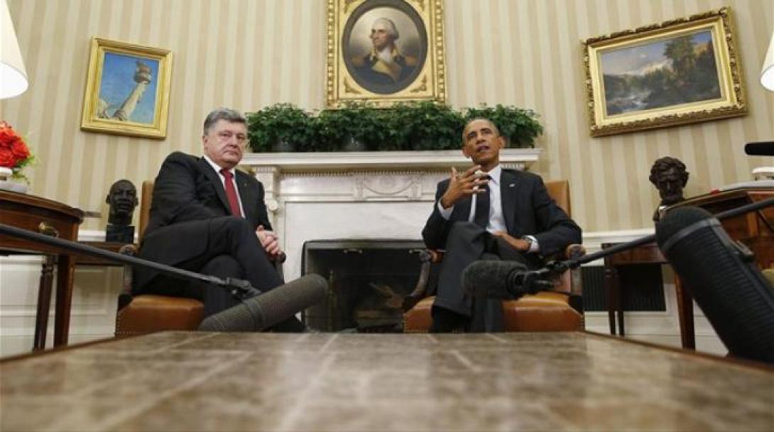 Χρηματοοικονομικές εγγυήσεις 1 δισ. δολαρίων έδωσε ο Ομπάμα στην Ουκρανία