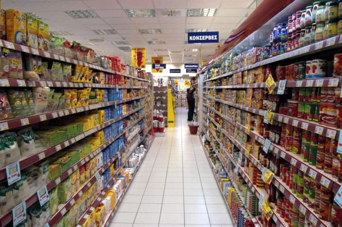 Περαιτέρω μείωση εξόδων σχεδιάζουν οι 'Ελληνες