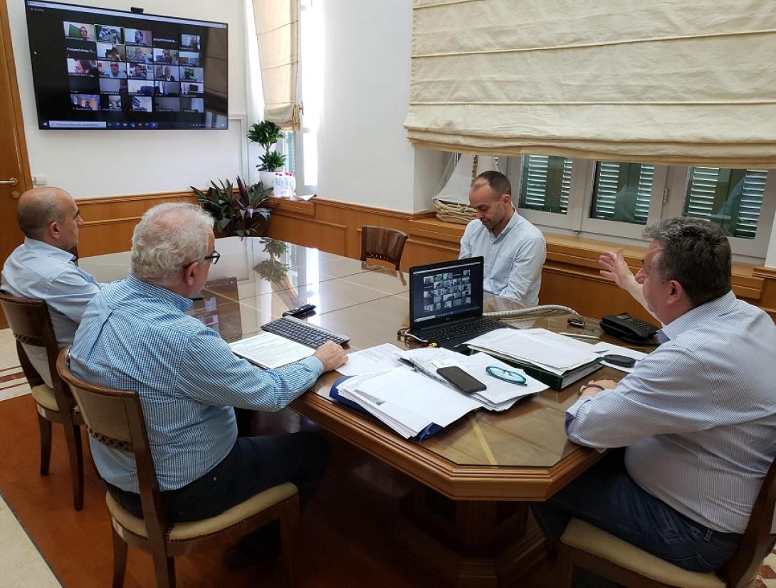 Συγχαρητηρια Αρναουτακη