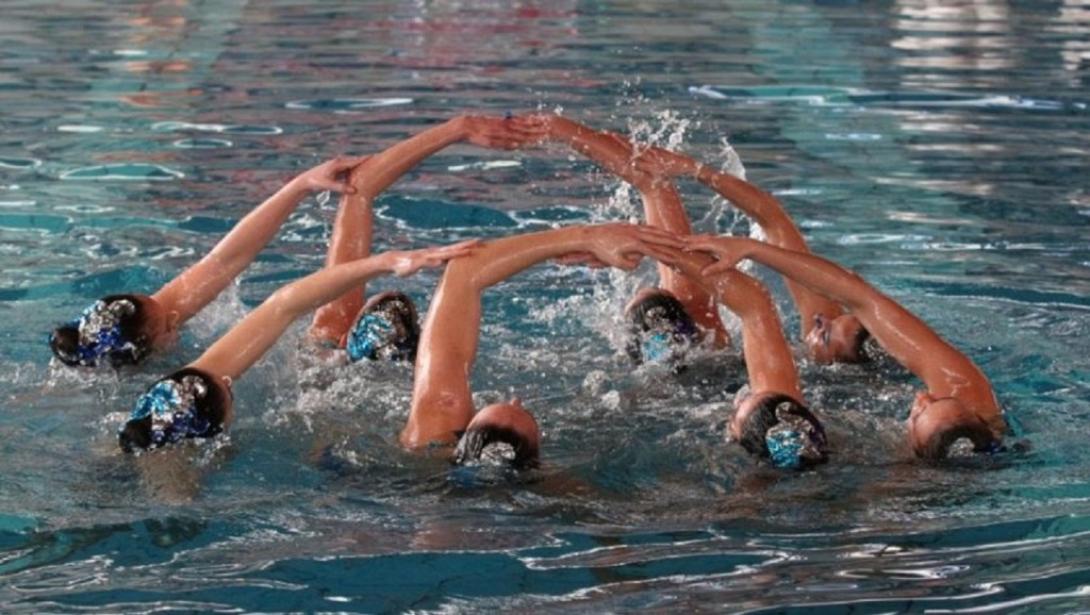 ΣΥΓΧΡΟΝΙΣΜΕΝΗ ΚΟΛΥΜΒΗΣΗ