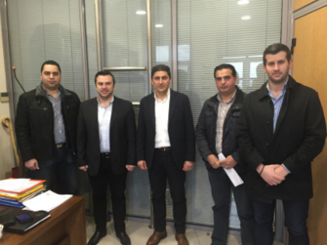 πενναα αυγενακης