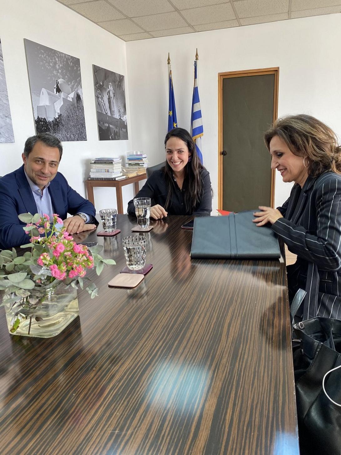 σενετάκης μιχαηλίδου παπαδάκη