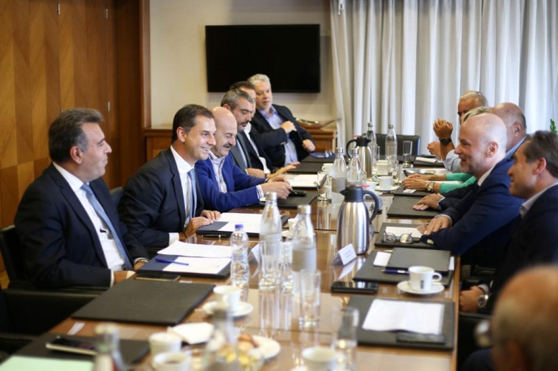 ΣΕΤΕ τουρισμος Θεοχαρης.jpg