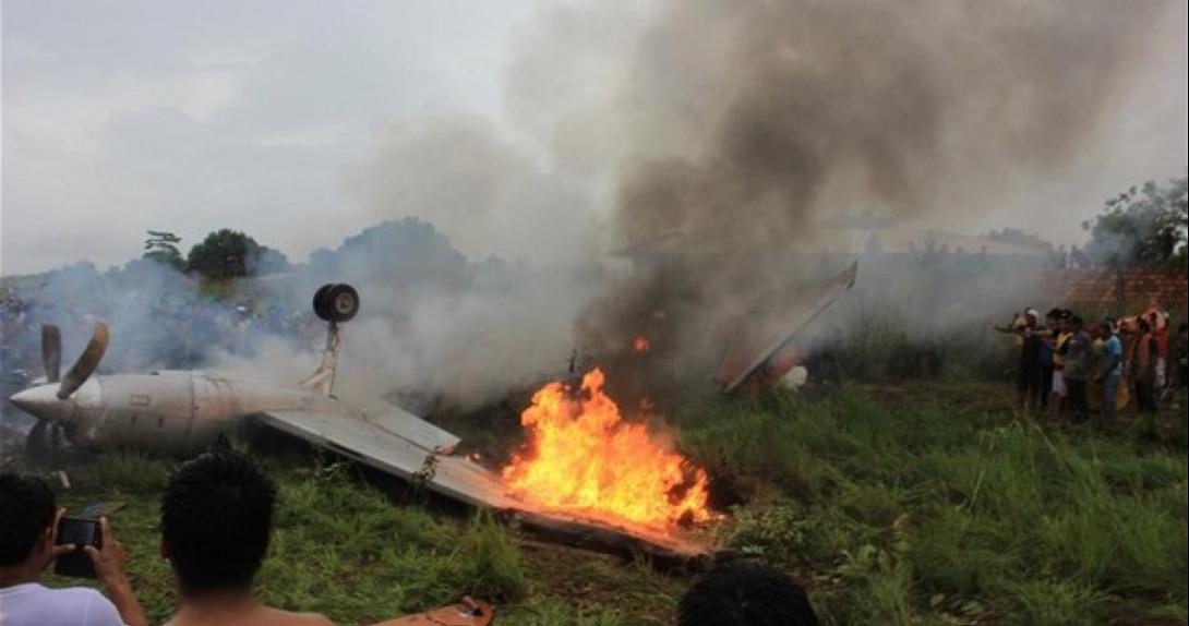 συντριβη αεροσκαφους