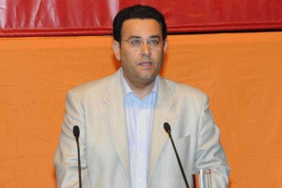 Στο 36ο Δημοτικό Σχολείο ψήφισε ο Μανώλης Συντυχάκης