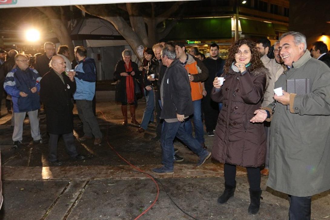 Προβάδισμα 22 μονάδων για το ΣΥΡΙΖΑ έναντι της ΝΔ σε νέα δημοσκόπηση