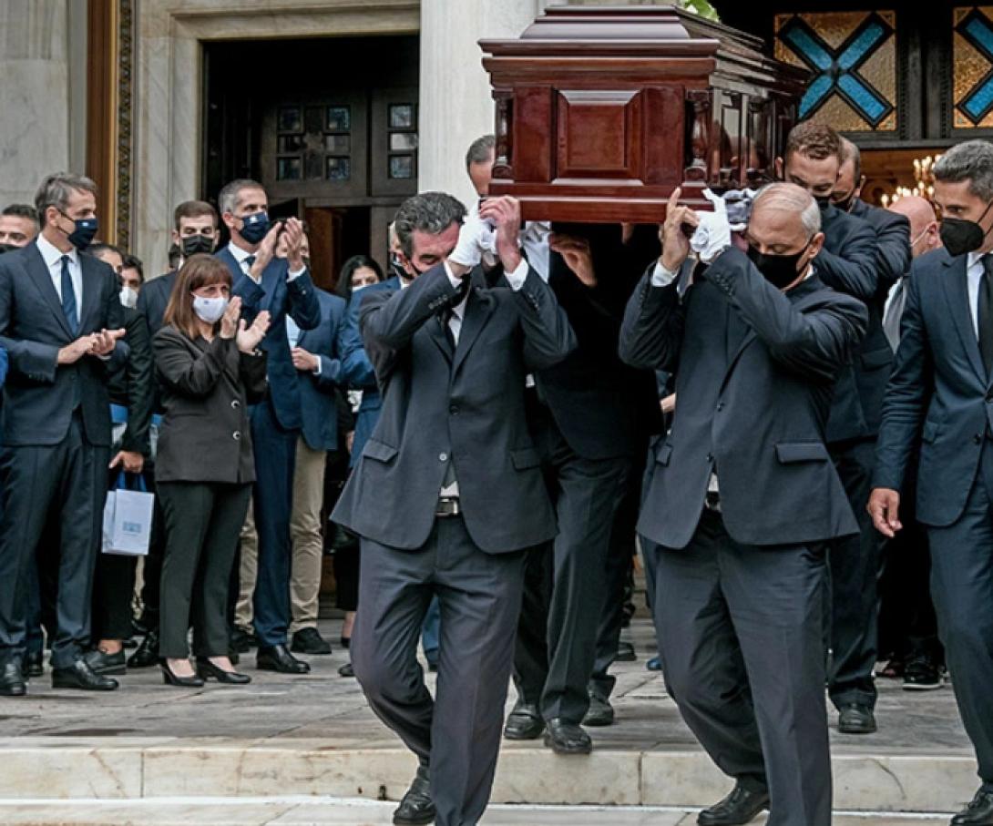 ταξίδι Μίκη Θεοδωράκη