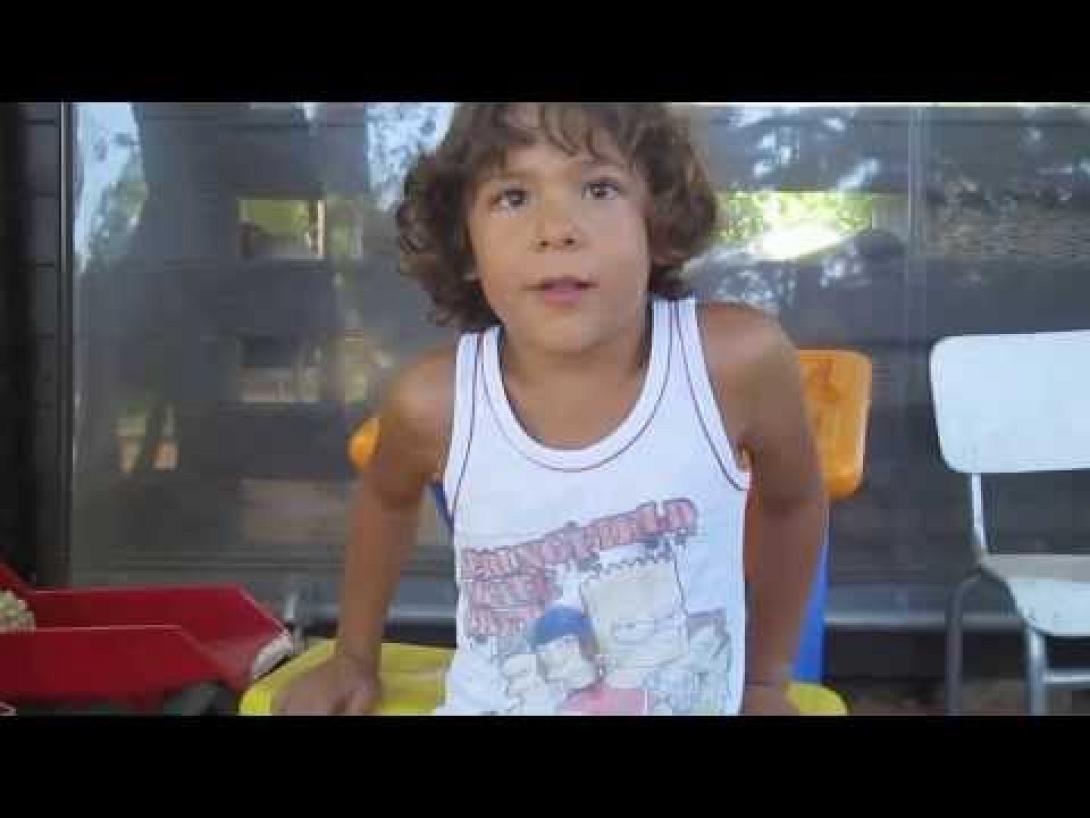 Ο 6χρονος Όμηρος που μιλά Αρχαία Ελληνικά (βίντεο)