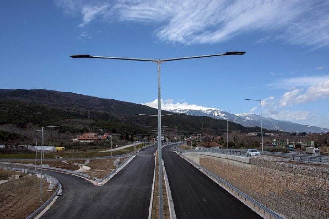 αυτοκινητοδρομος.jpg