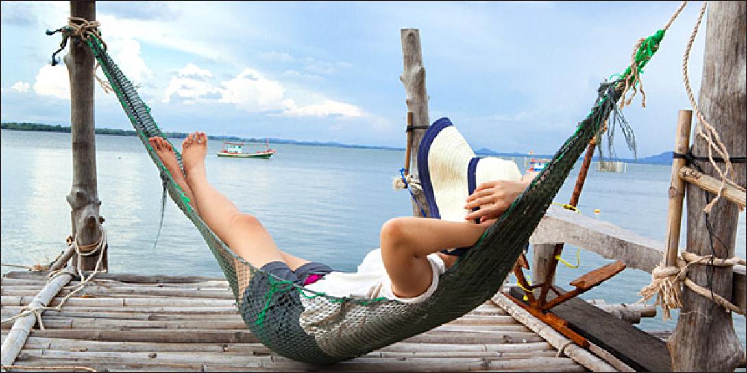 Λιγότερες ημέρες διακοπών για τους Έλληνες δείχνουν τα στοιχεία 