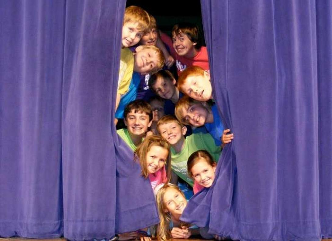 θέατρο παιδιά 