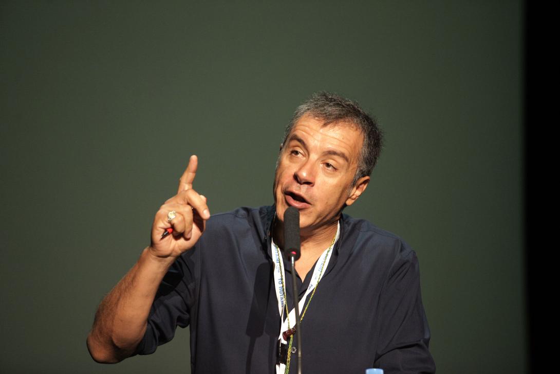 theodorakis_30.jpg