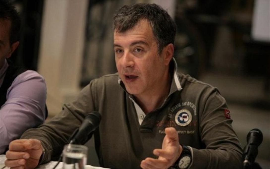 Στ.Θεοδωράκης: Φάντασμα του παρελθόντος η Χρυσή Αυγή