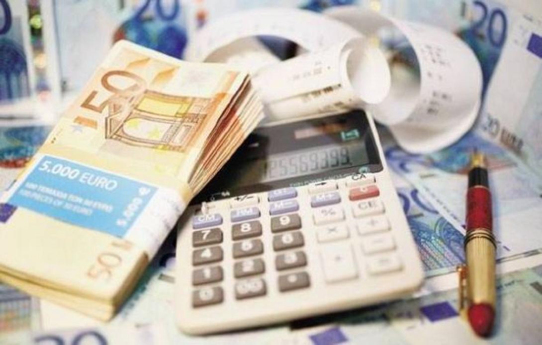 Ελεύθερος με χρηματική εγγύηση "μαμούθ" ο εργολάβος για τα εικονικά τιμολόγια