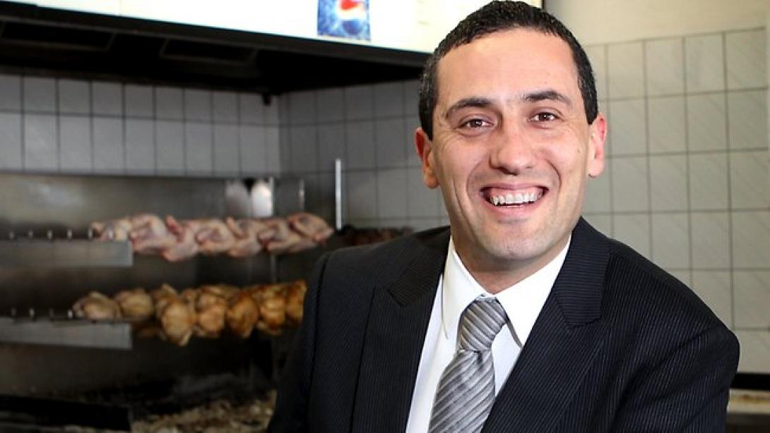 'Ενας ομογενής χρίστηκε "τσάρος" της Αυστραλιανής Οικονομίας!