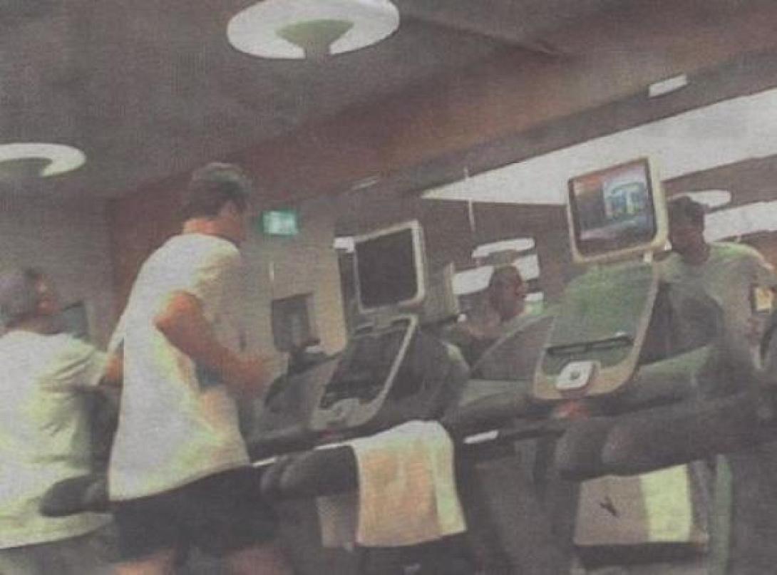  Λιώνουν στο γυμναστήριο Τόμσεν και Μαζούχ