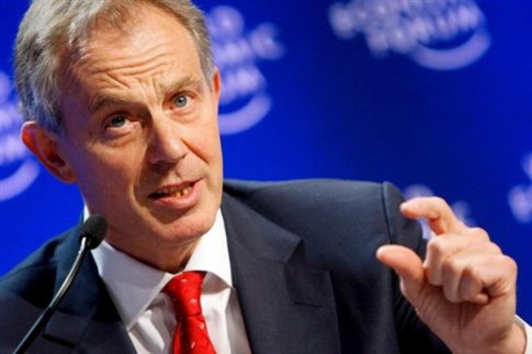 Τόνι Μπλερ: Όχι στην λιτότητα στην Ελλάδα, ναι στην ανάπτυξη και τις μεταρρυθμίσεις