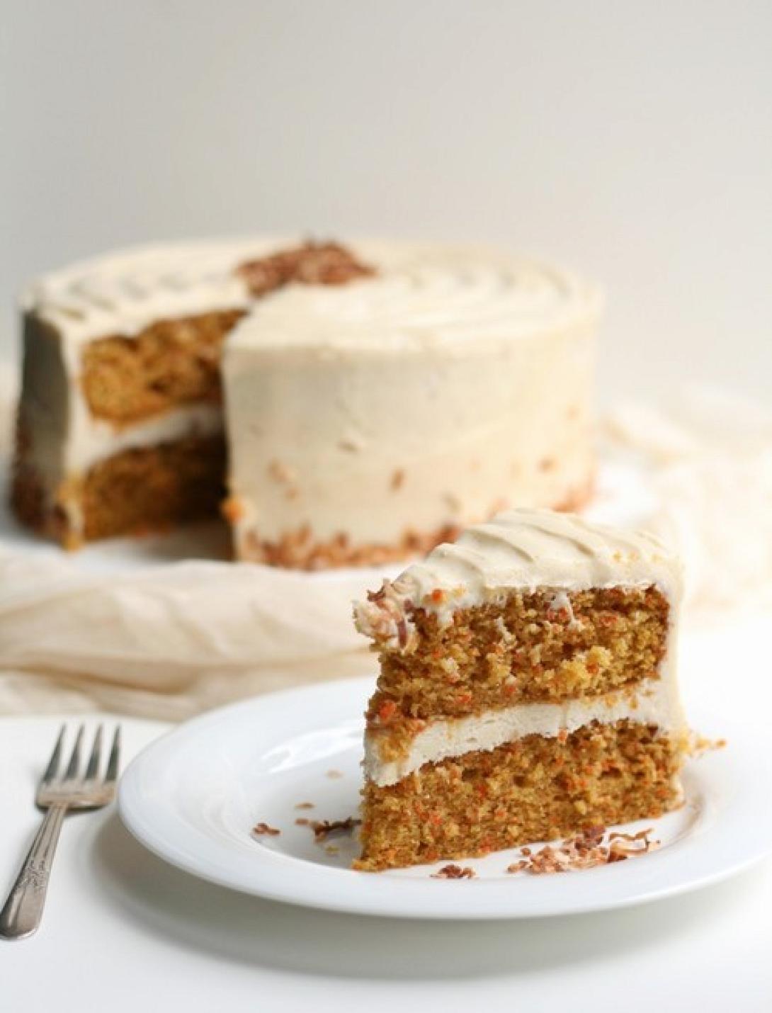 Κέικ καρότου με γλάσο τυριού