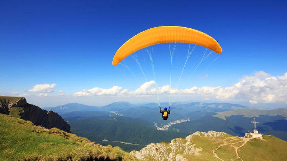 αλεξιπτωτο πλαγιας.jpg