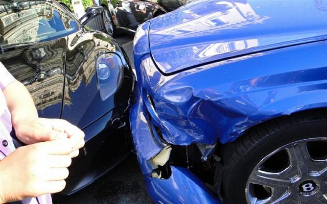 Χανιά: Τροχαίο με ελαφρύ τραυματισμό και... εγκατάλειψη