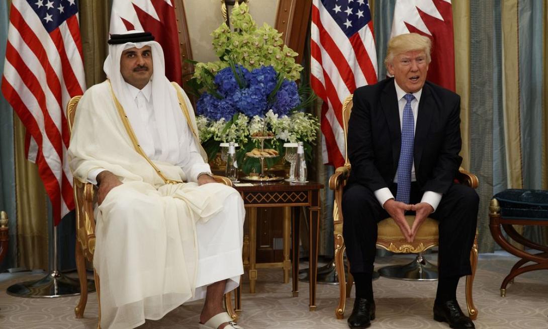 τραμπ εμιρης