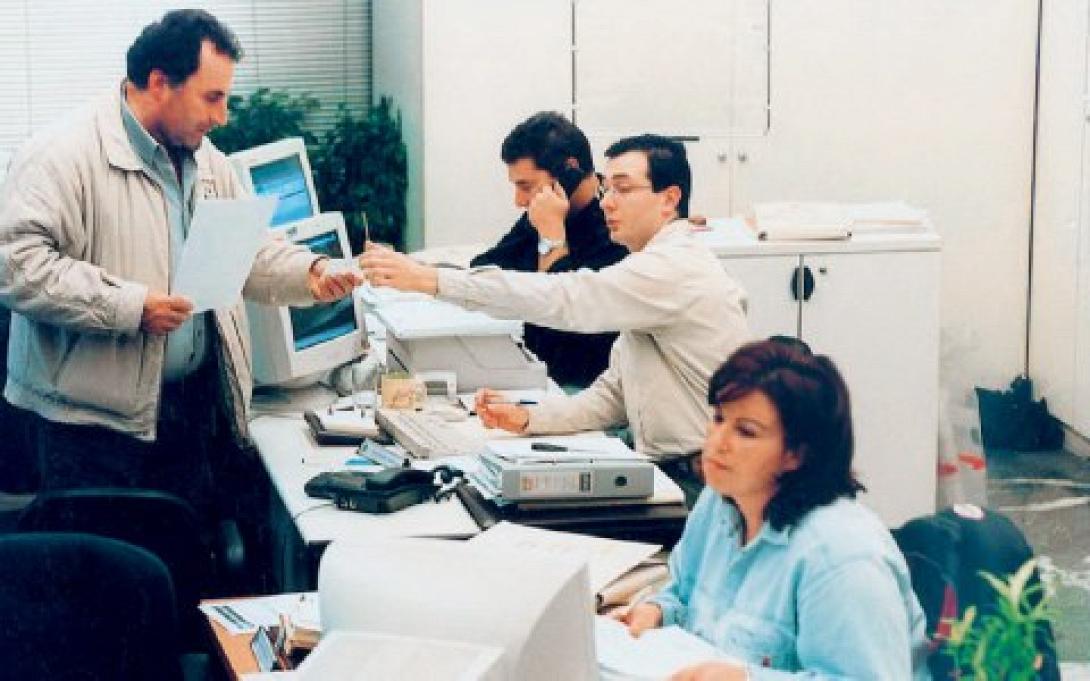Από 21.000 έως 25.000 ευρώ το εφάπαξ για τους δημοσίους υπαλλήλους