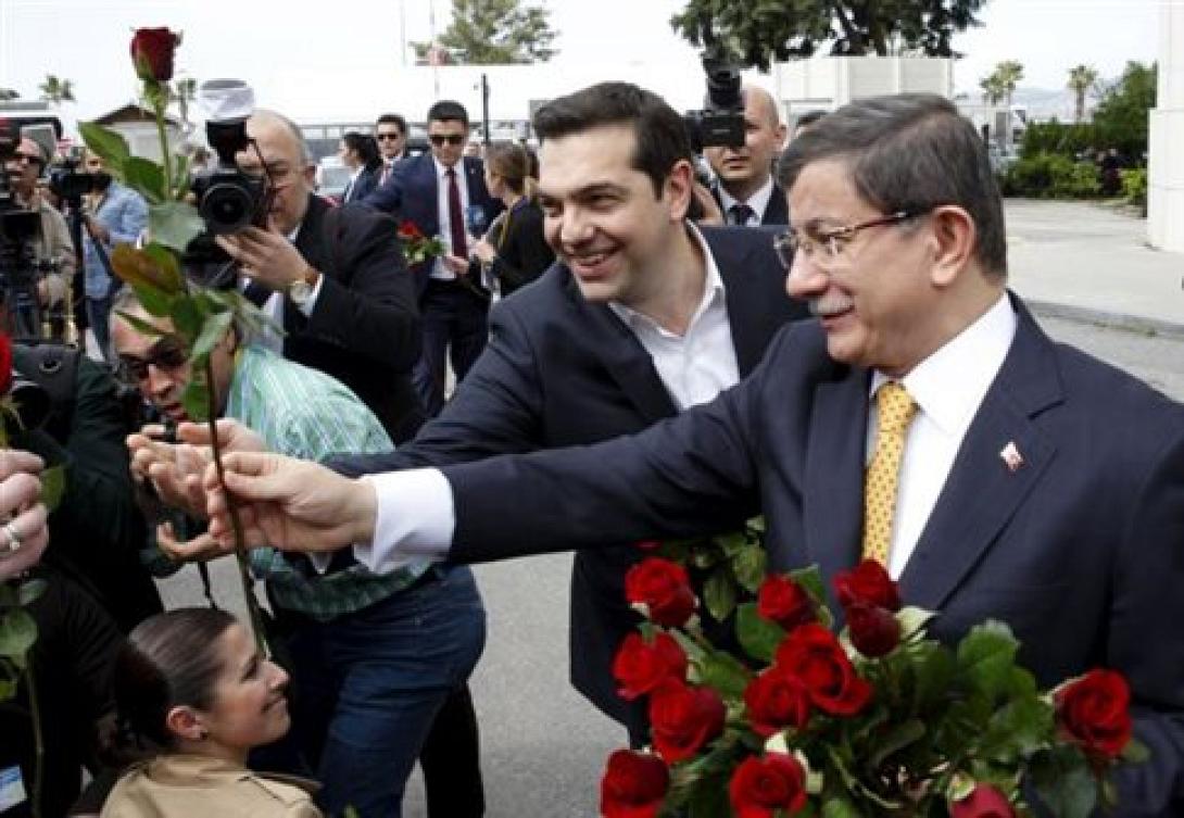 τσιπρας νταβουτογλου τριανταφυλλα