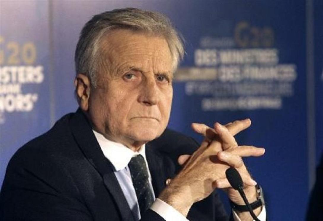 Ολοκληρώθηκε η συνάντηση Στουρνάρα - Τρισέ