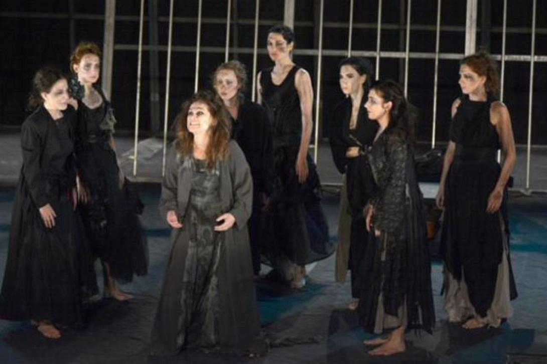 Οι "Τρωάδες" του Ευριπίδη "ανεβαίνουν" στο Ηράκλειο σε δύο παραστάσεις 