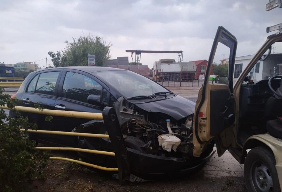 Σοβαρό τροχαίο στα Χανιά (sadentrepese.blogspot.com)