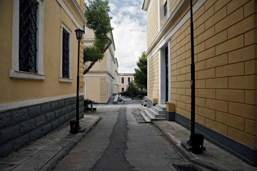 Προφυλακιστέες η μητέρα και η σύζυγος του Γ. Τσάκαλου