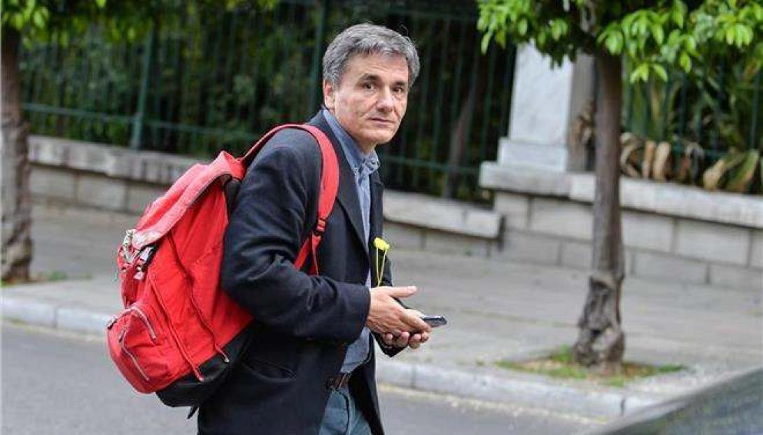 tsakalotos1.jpg