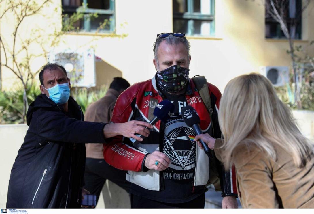 πασχαλης τσαρουχας