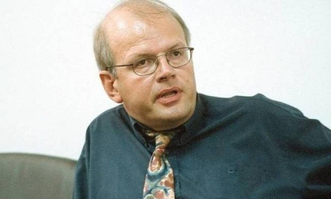 άκης τσελέντης