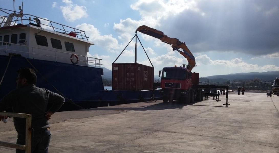 τσιγαρα λαθραια λιμενικο_1.jpg