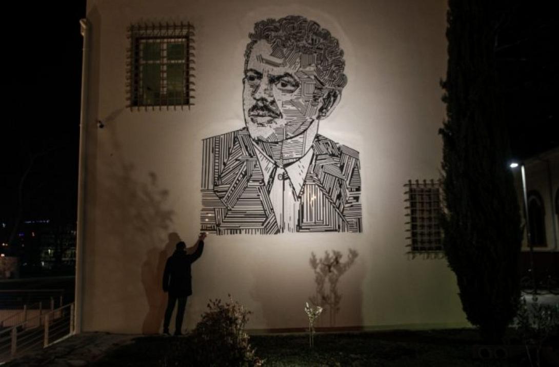  ψηφιδωτό του Βασίλη Τσιτσάνη.jpg