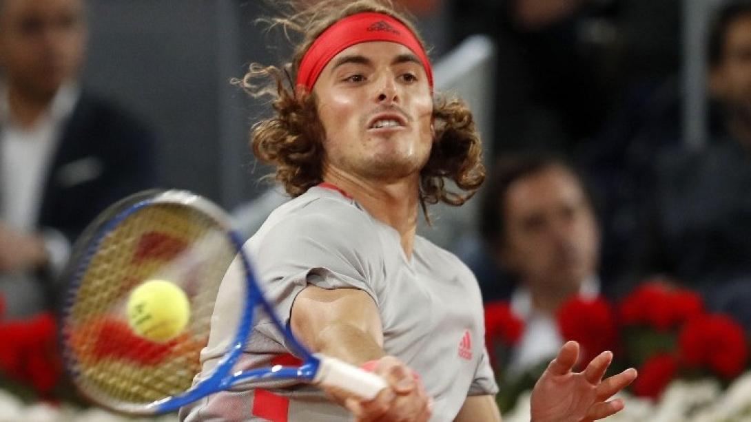 tsitsipas.jpg