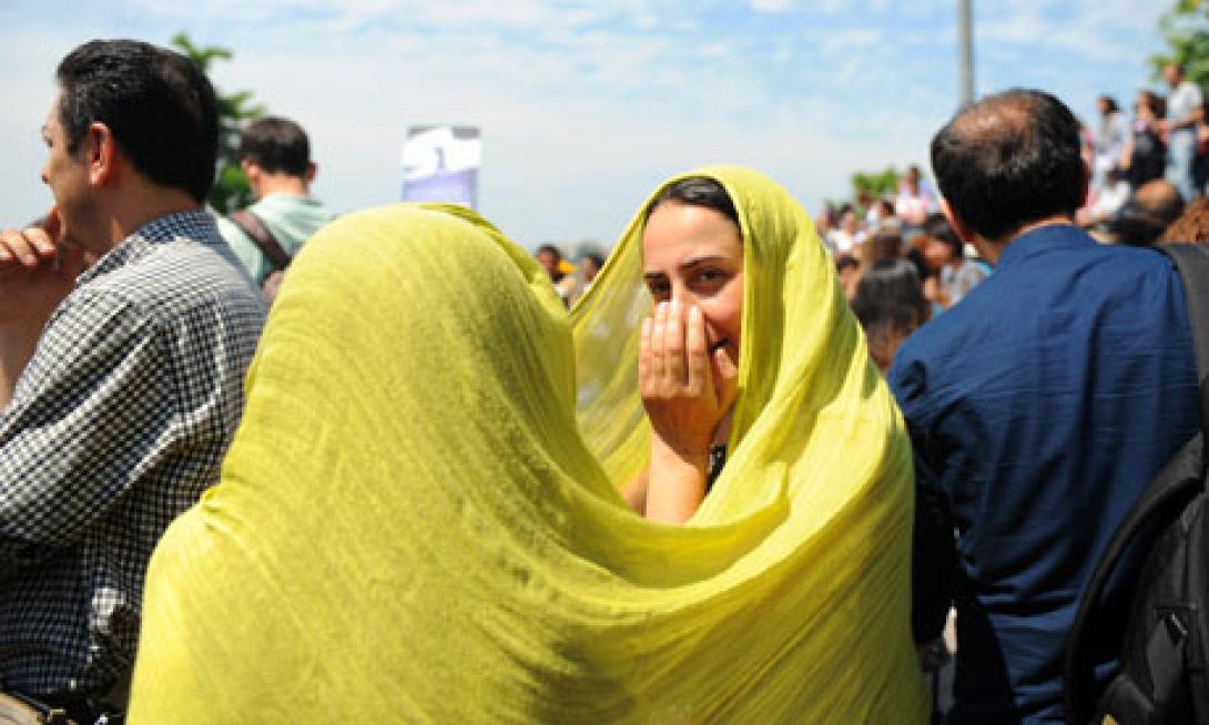 Ερντογάν: "Από τη φύση τους οι γυναίκες δεν μπορούν να είναι ίσες με τους άνδρες"