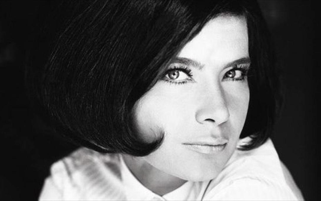 22 χρόνια συμπληρώνονται σήμερα από το θάνατο της Τζένη Καρέζη