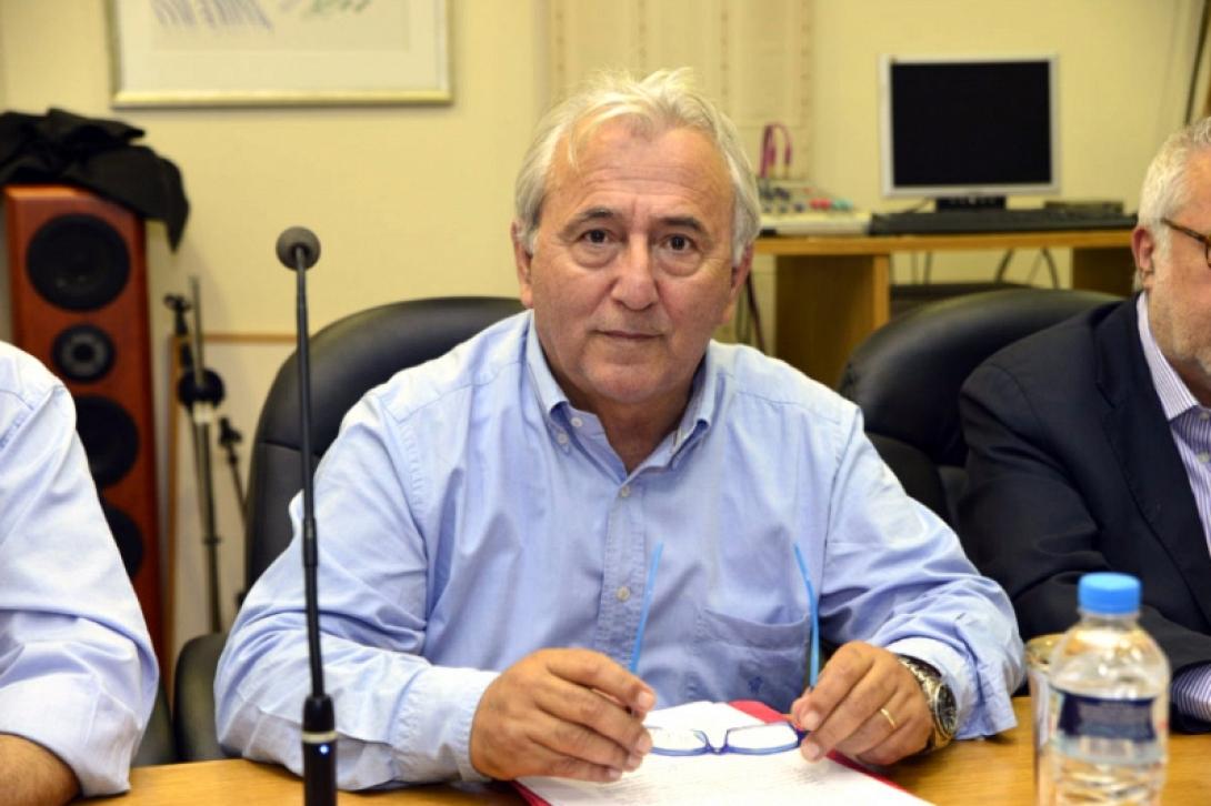 σταύρος τζίμας