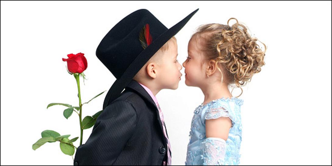  Σήμερα γιορτάζουν οι ερωτευμένοι και η... αγορά 