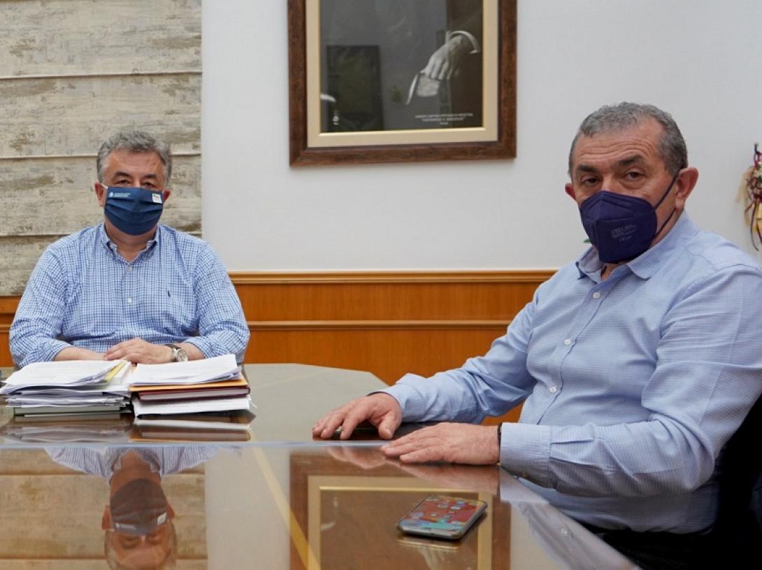 Αρναουτάκης - Βαρδάκης