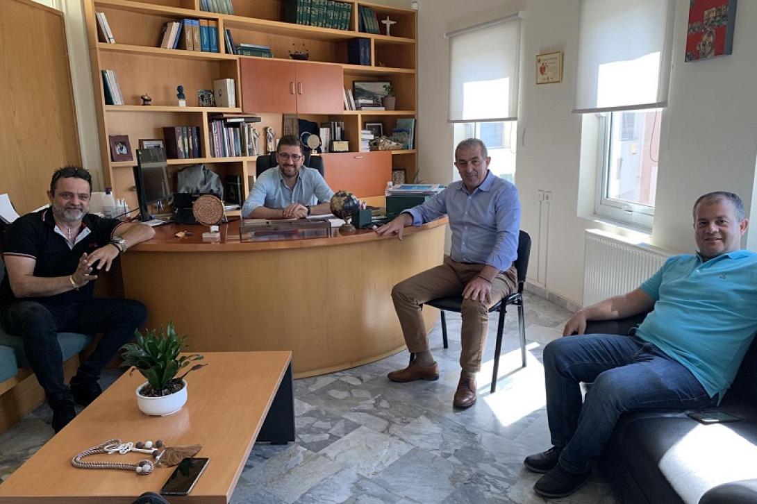 Στο Δημαρχείο Μαλεβιζίου